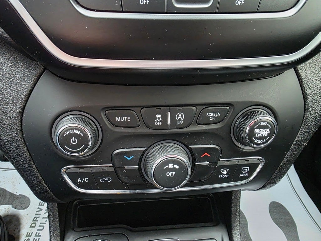 2021 Jeep Cherokee Latitude Plus