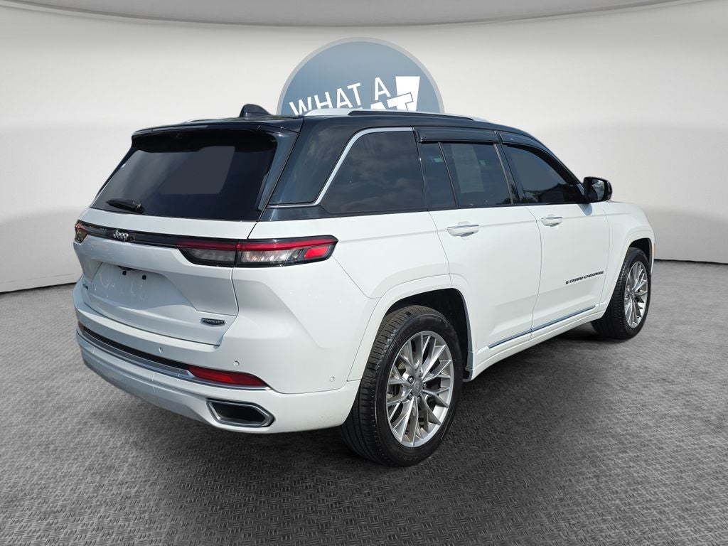 2023 Jeep Grand Cherokee Summit