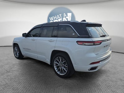 2023 Jeep Grand Cherokee Summit
