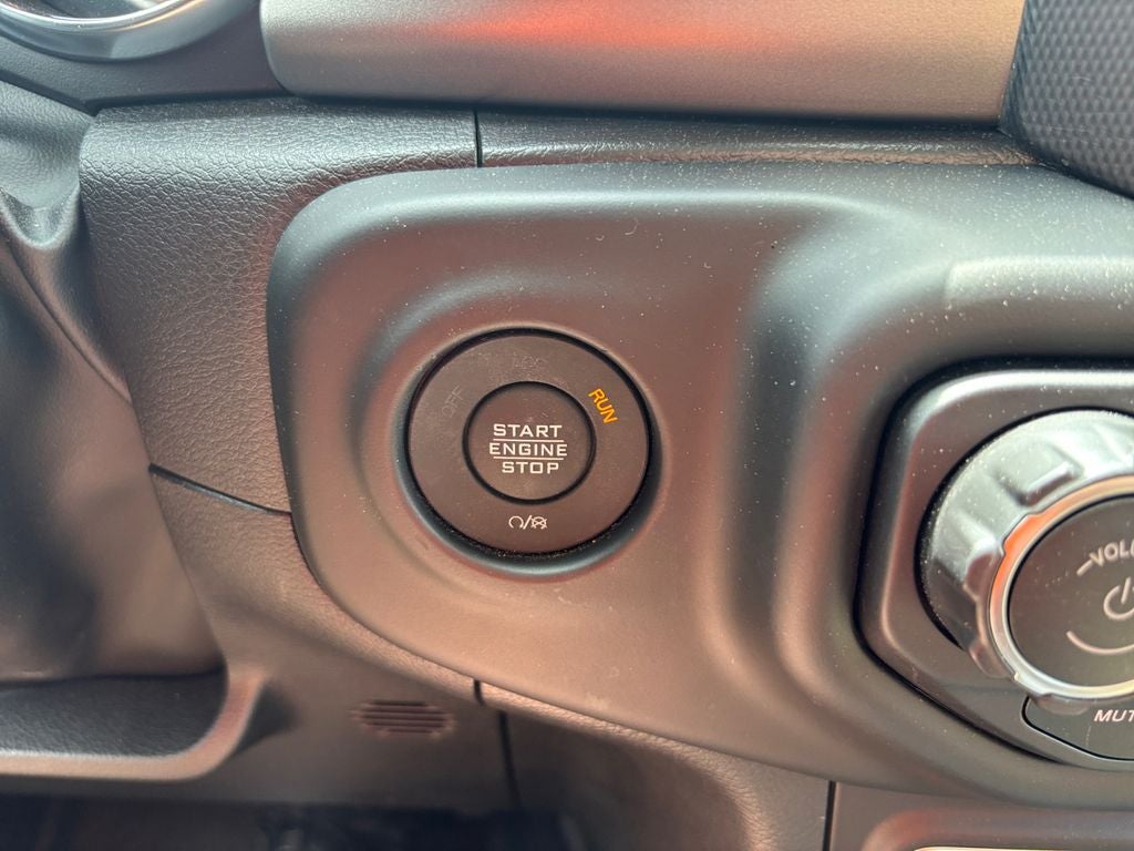 2023 Jeep Gladiator Willys