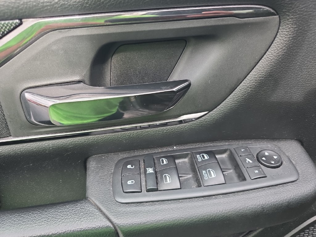 2020 RAM 1500 Big Horn/Lone Star Built To Serve