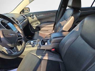 2018 Chrysler 300 Limited