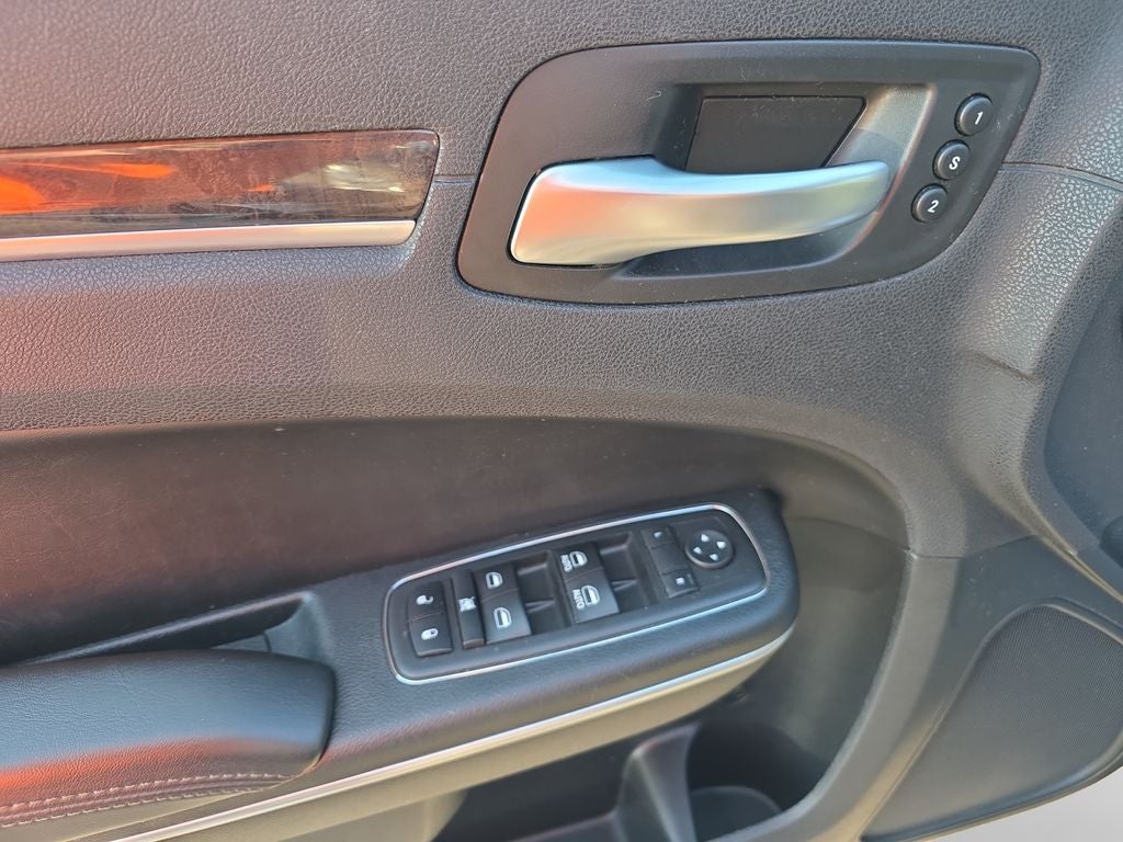 2018 Chrysler 300 Limited