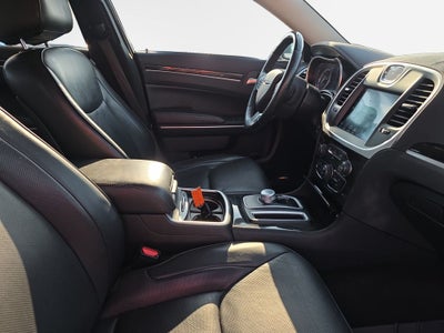 2018 Chrysler 300 Limited