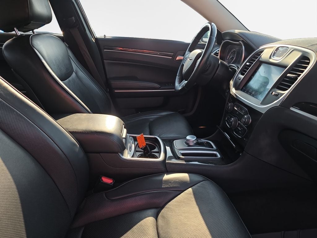 2018 Chrysler 300 Limited