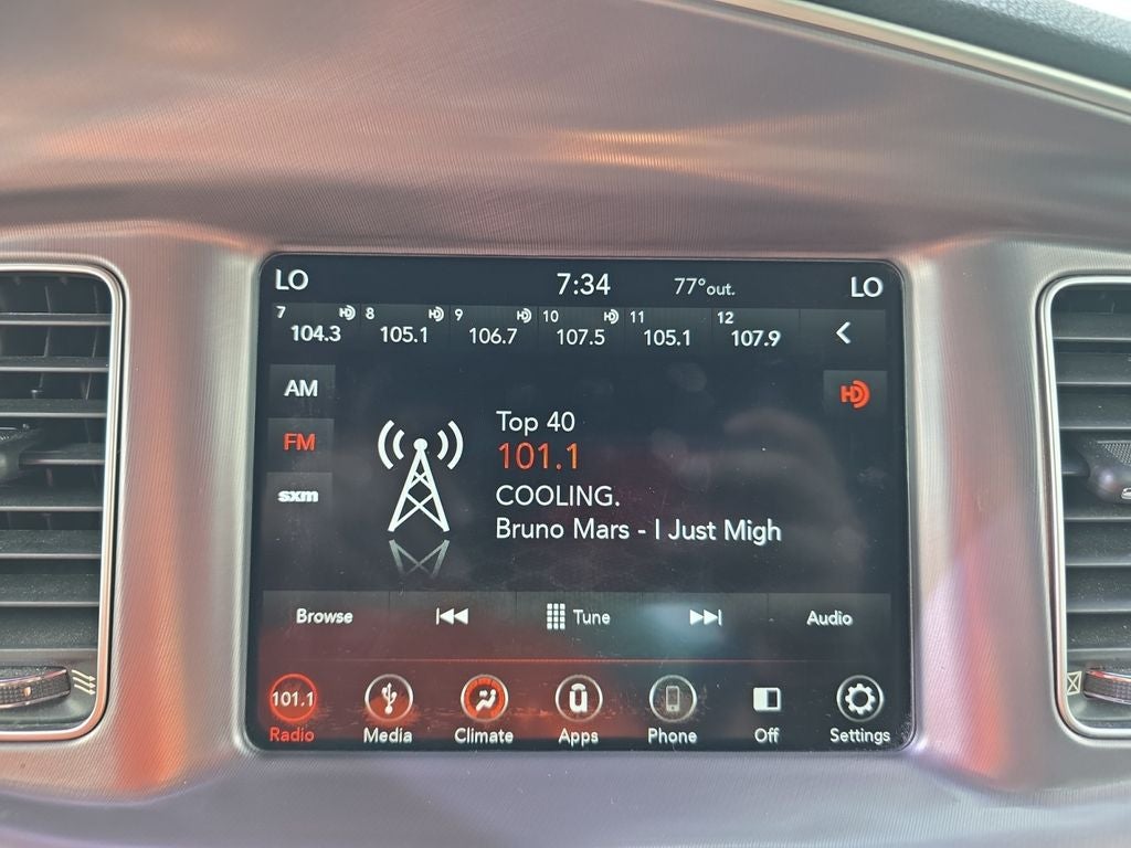 2019 Dodge Charger SXT