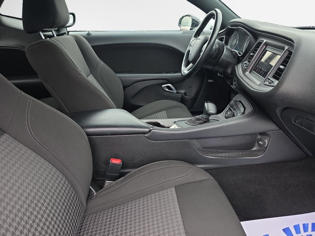 2023 Dodge Challenger SXT