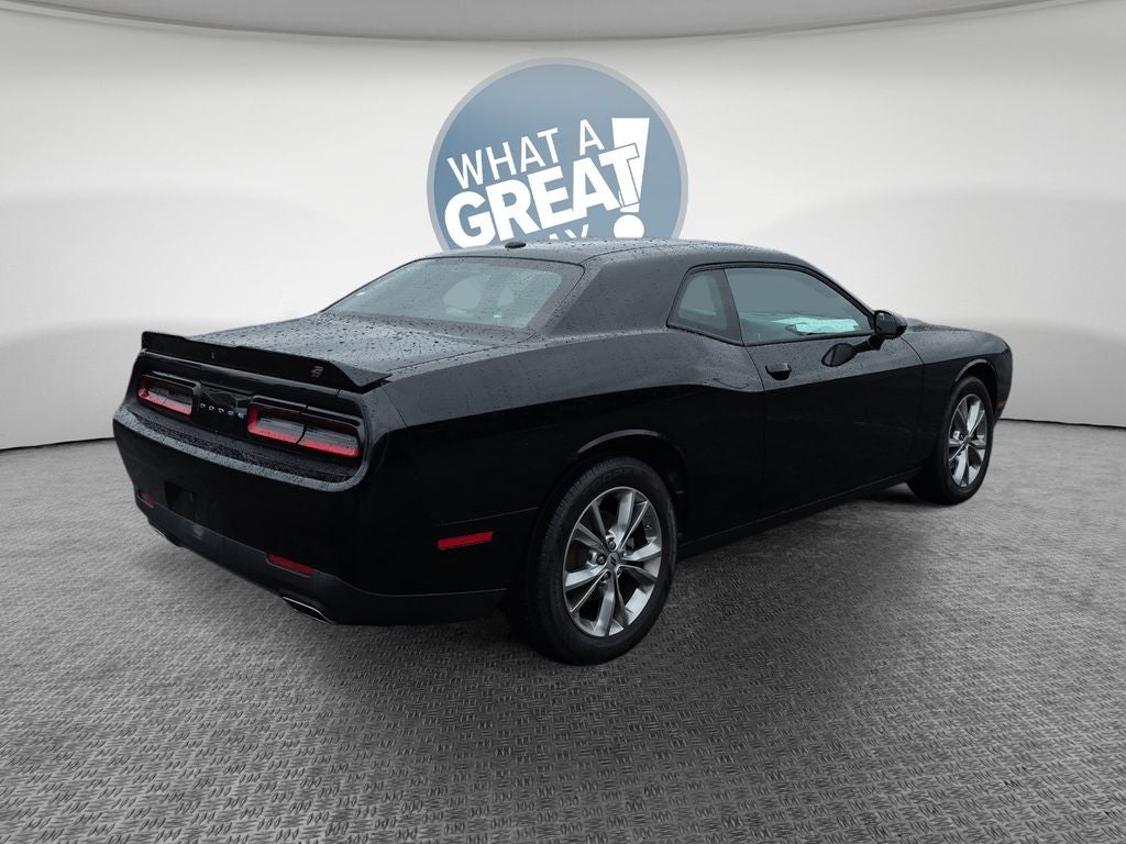 2023 Dodge Challenger SXT