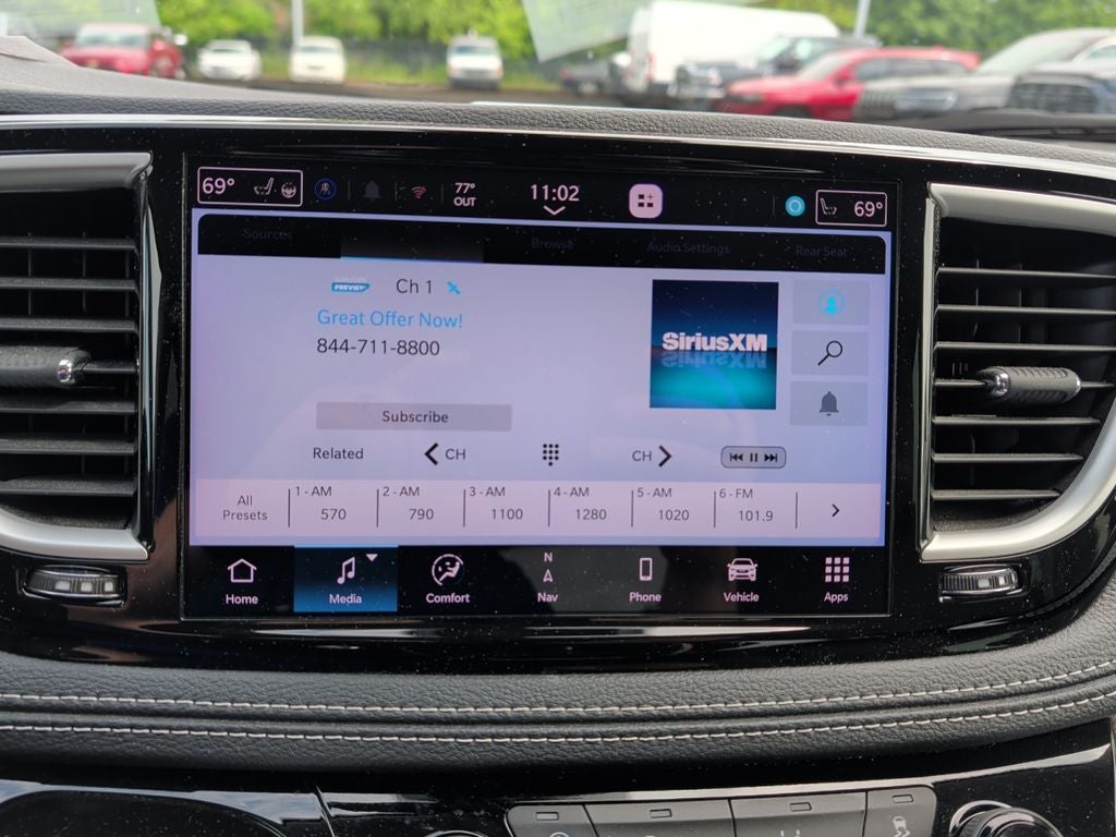 2023 Chrysler Pacifica Touring L