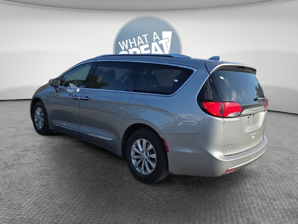 2019 Chrysler Pacifica Touring L