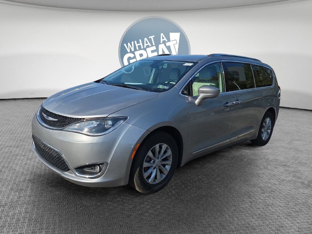 2019 Chrysler Pacifica Touring L