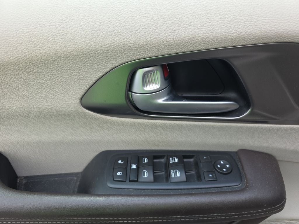 2017 Chrysler Pacifica Touring L