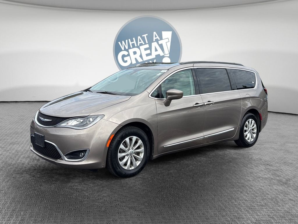 2017 Chrysler Pacifica Touring L