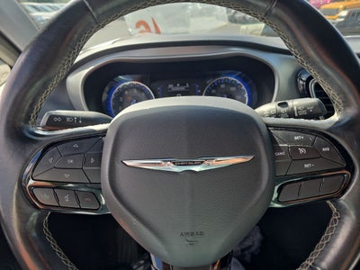 2020 Chrysler Pacifica Touring