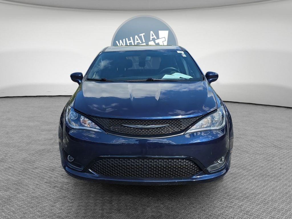 2020 Chrysler Pacifica Touring