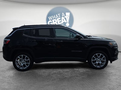 2022 Jeep Compass Latitude Lux