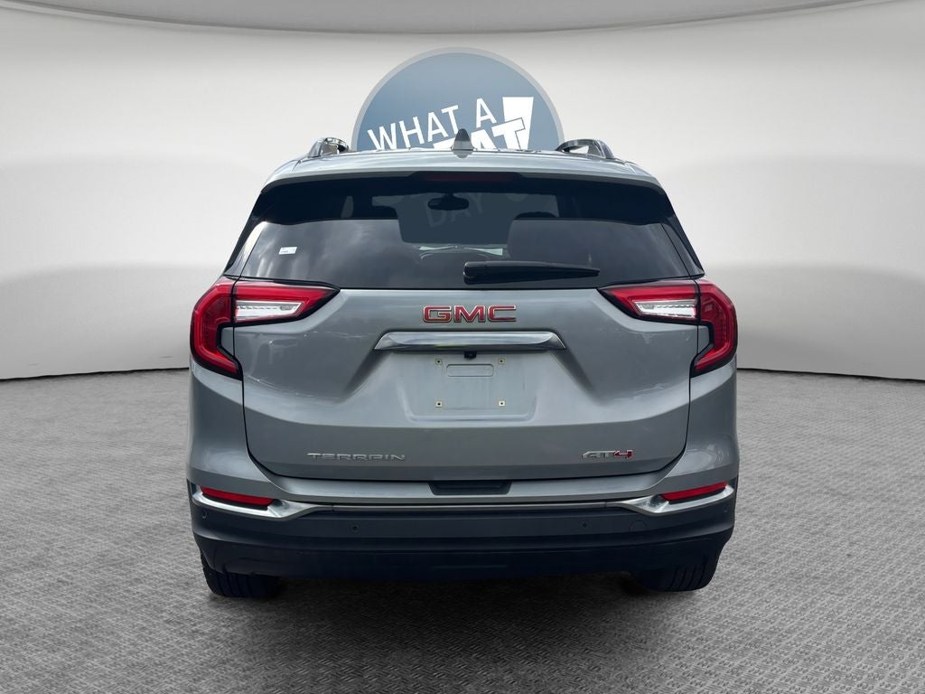 2023 GMC Terrain AT4