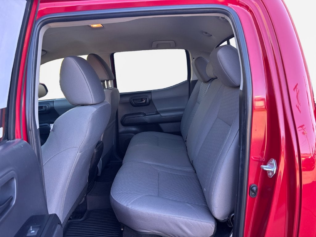 2022 Toyota Tacoma SR V6