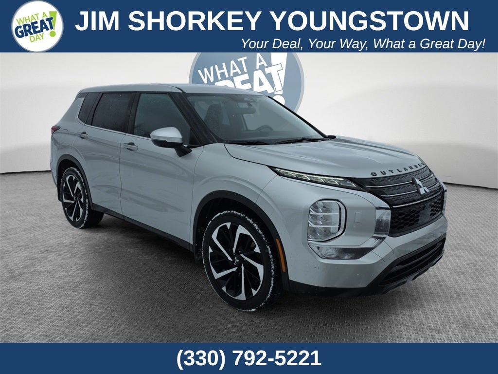 2022 Mitsubishi Outlander ES