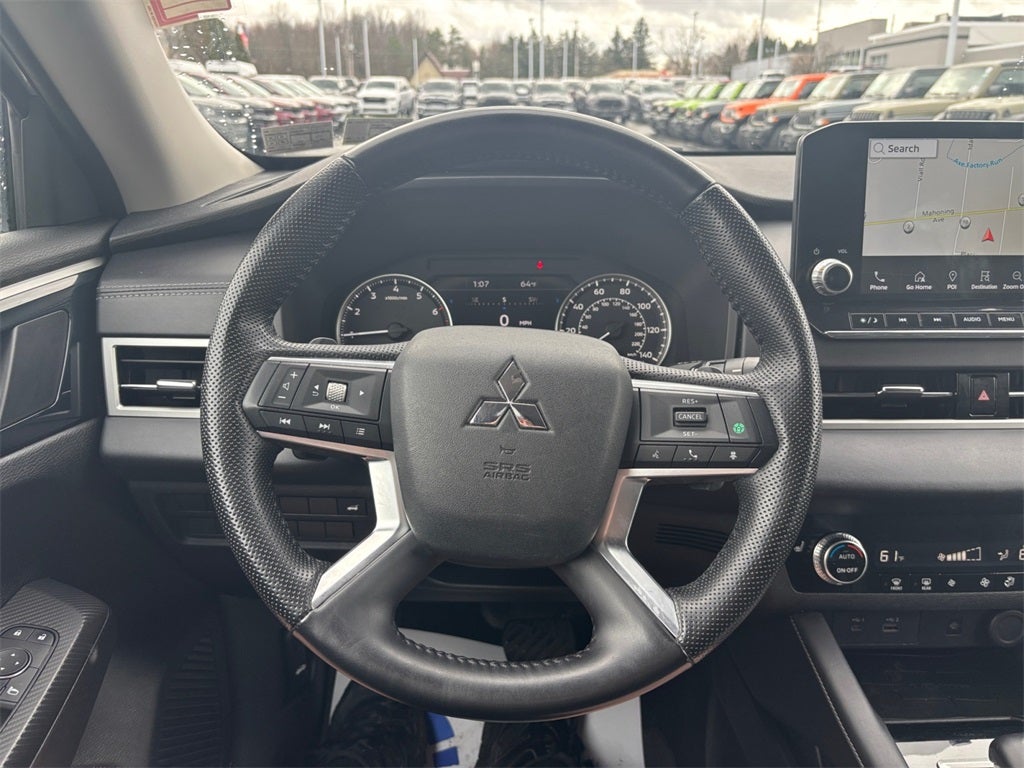 2022 Mitsubishi Outlander SE