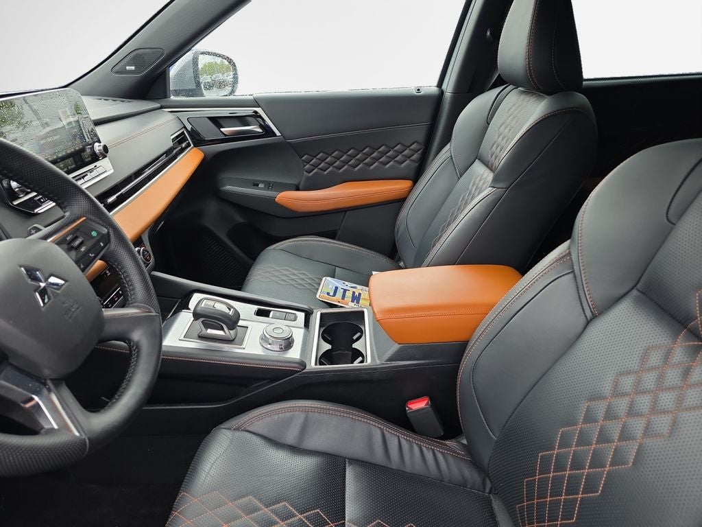 2022 Mitsubishi Outlander SEL