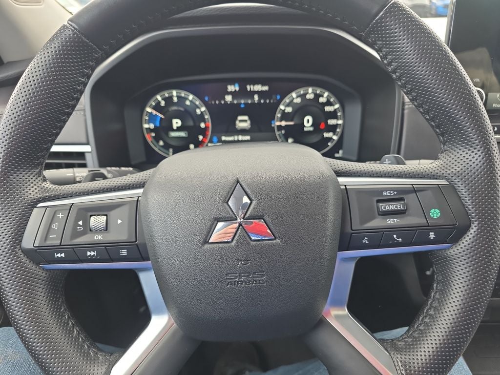 2024 Mitsubishi Outlander SE