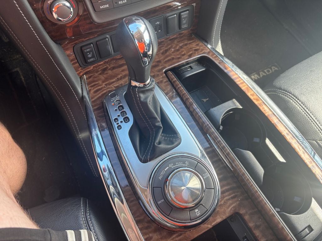 2020 Nissan Armada SV