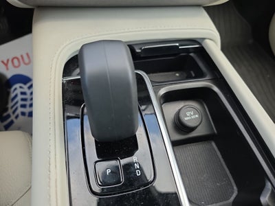 2025 Volvo XC90 B6 Plus 6-Seater
