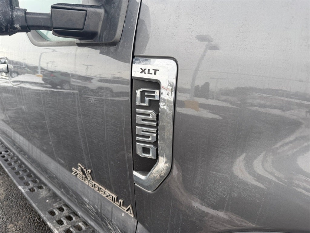 2021 Ford F-250SD XLT
