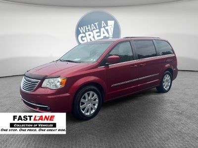 2016 Chrysler Town & Country Touring