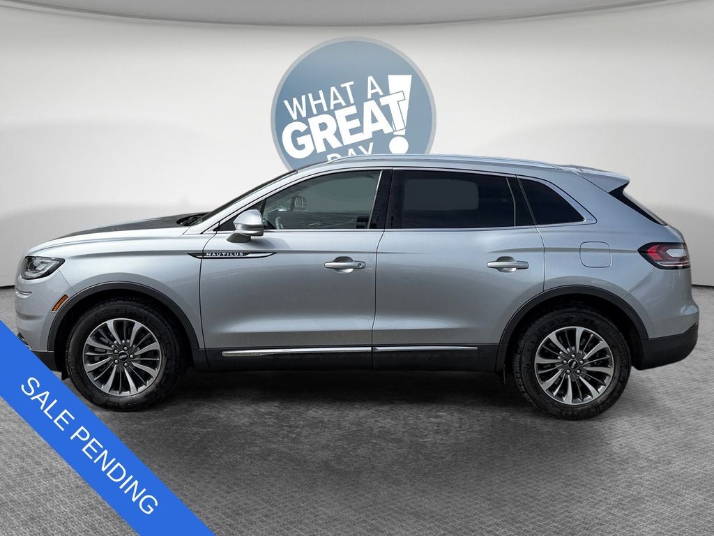 2022 Lincoln Nautilus Standard