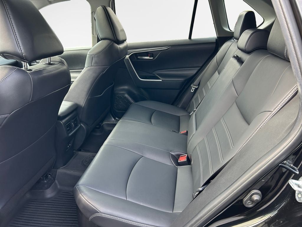 2021 Toyota RAV4 Hybrid XLE Premium