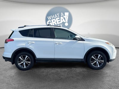 2017 Toyota RAV4 XLE