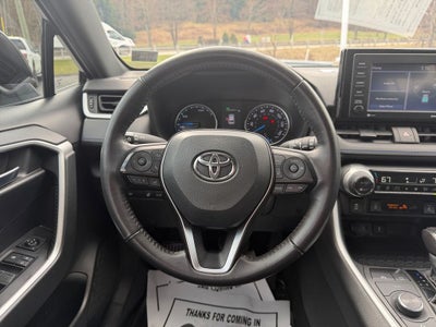 2022 Toyota RAV4 Hybrid SE