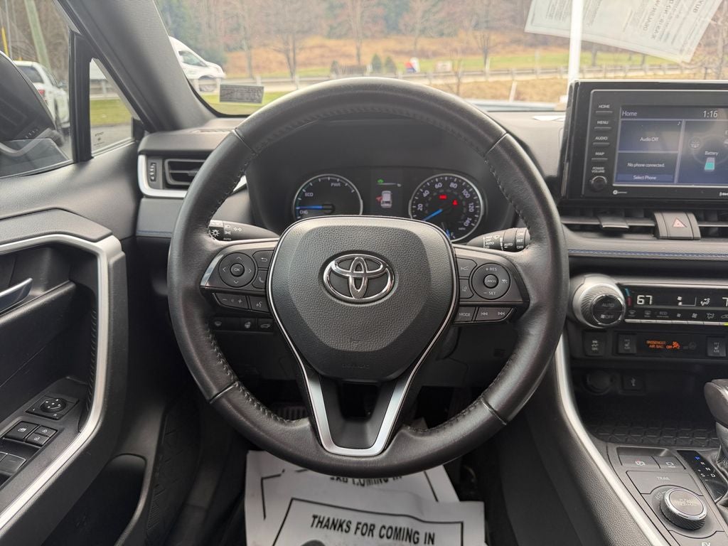 2022 Toyota RAV4 Hybrid SE