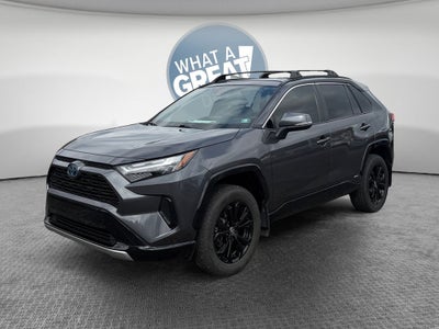 2022 Toyota RAV4 Hybrid SE