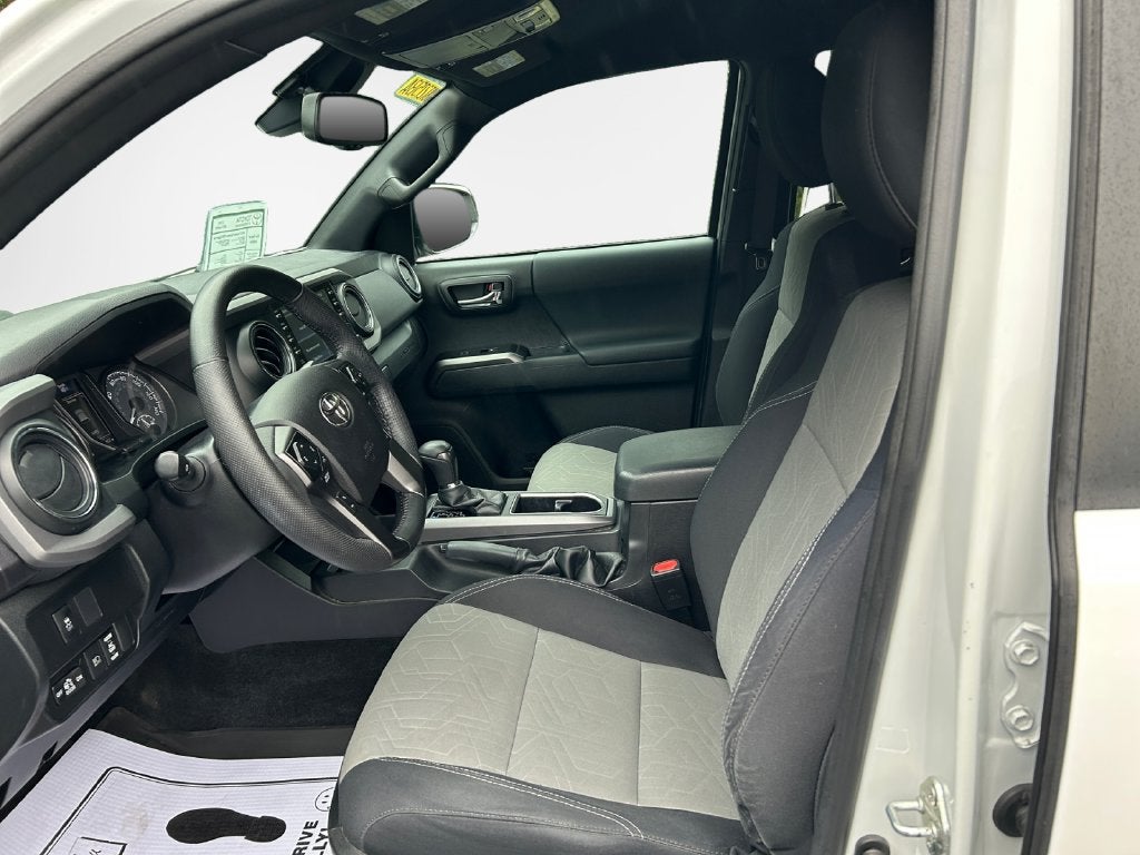2022 Toyota Tacoma TRD Sport V6