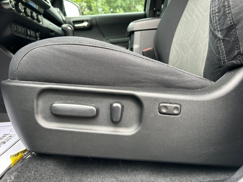 2022 Toyota Tacoma TRD Sport V6