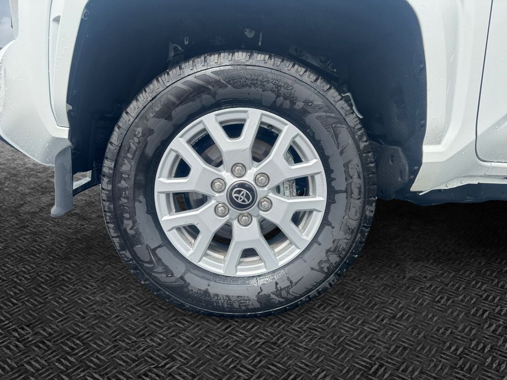 2024 Toyota Tacoma SR5