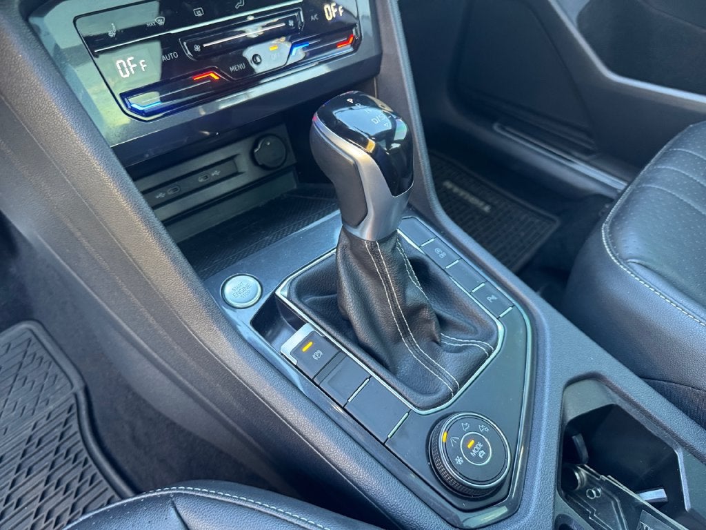 2022 Volkswagen Tiguan 2.0T SE R-Line Black
