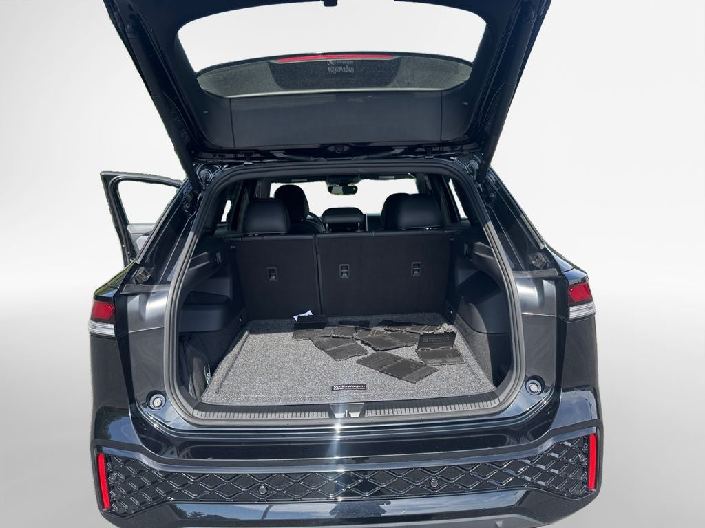 2025 Volkswagen Tiguan 2.0T SE R-Line Black