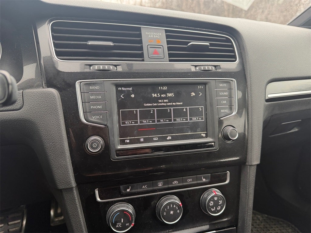 2017 Volkswagen Golf GTI S