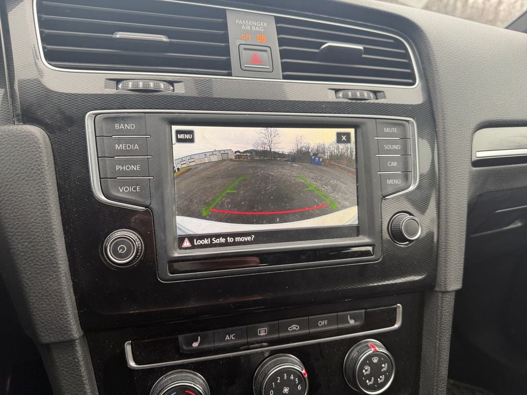 2017 Volkswagen Golf GTI S