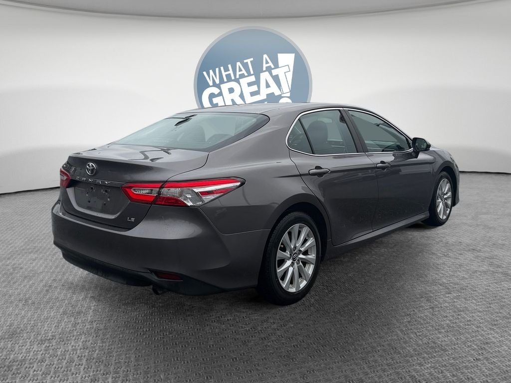 2018 Toyota Camry LE