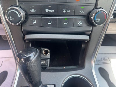 2016 Toyota Camry SE