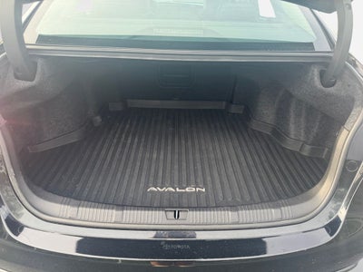 2013 Toyota Avalon XLE