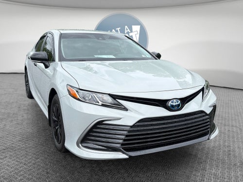 2024 Toyota Camry Hybrid LE