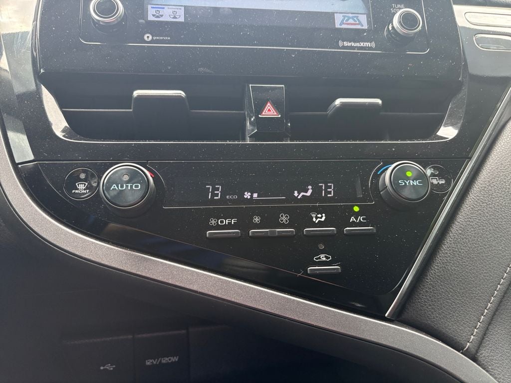 2024 Toyota Camry Hybrid LE