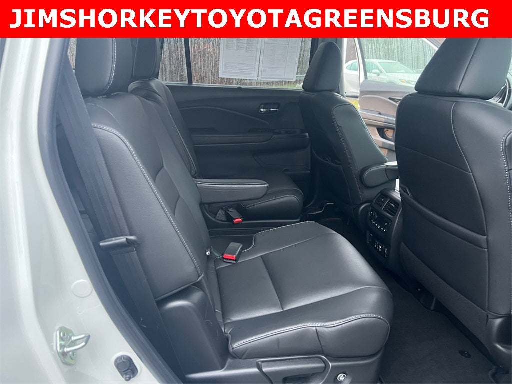 2022 Honda Pilot Touring 7 Passenger