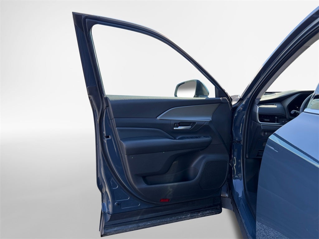 2024 Toyota Grand Highlander Hybrid Base